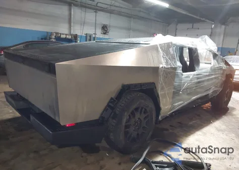 2024 Tesla Cybertruck All-Wheel Drive z USA, uszkodzony, nr VIN 7G2CEHED0RA034862